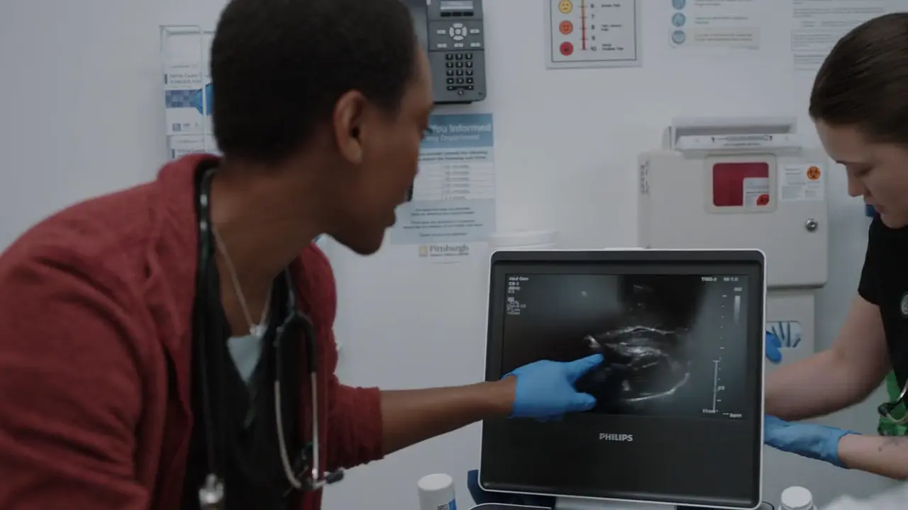 POCUS showing Pericardial Effusion with Right Ventricular Diastolic Collapse